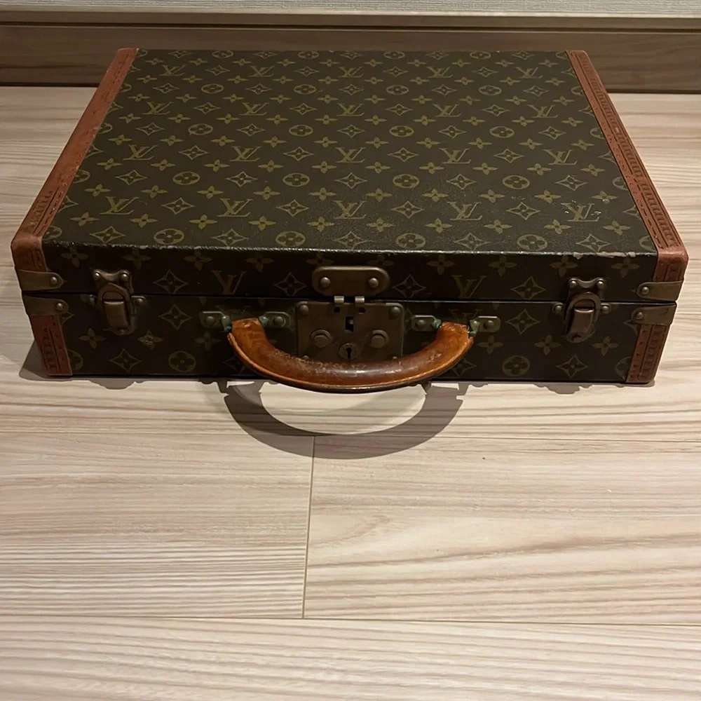 Louis Vuitton Trunk Monogram Coteville 45